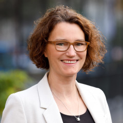Prof. Dr. Anja Rosen