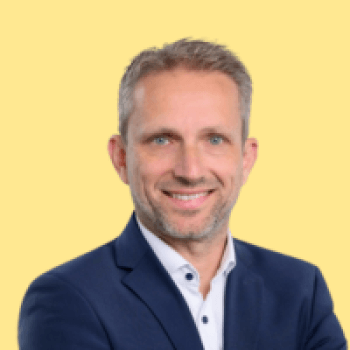 Prof. Dr. Patrick Schwerdtner